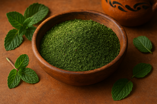 planta de hierbabuena molida para té
